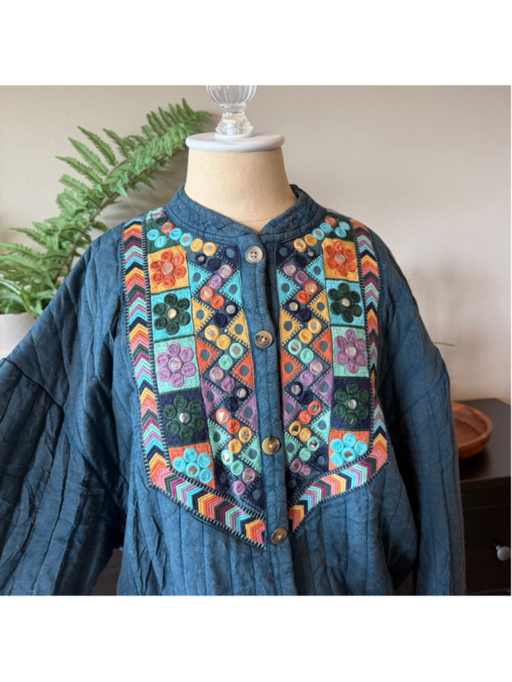 Women's Natura Teal Multicolor Embroidered Quilted Jacket L/XL - Picture 4 of 6